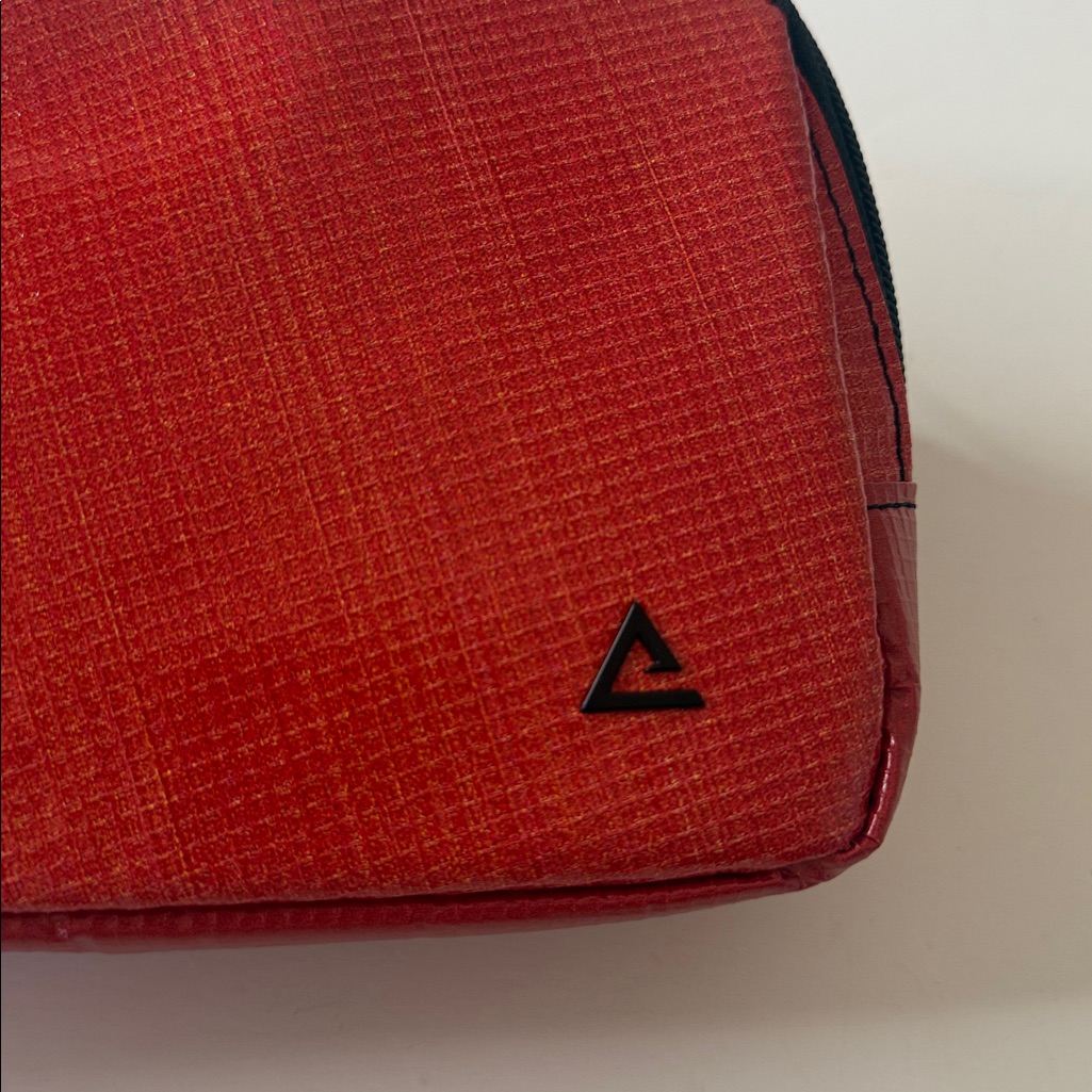 Rareform Zion Sling Bag Tomato Red — image 5 of 8